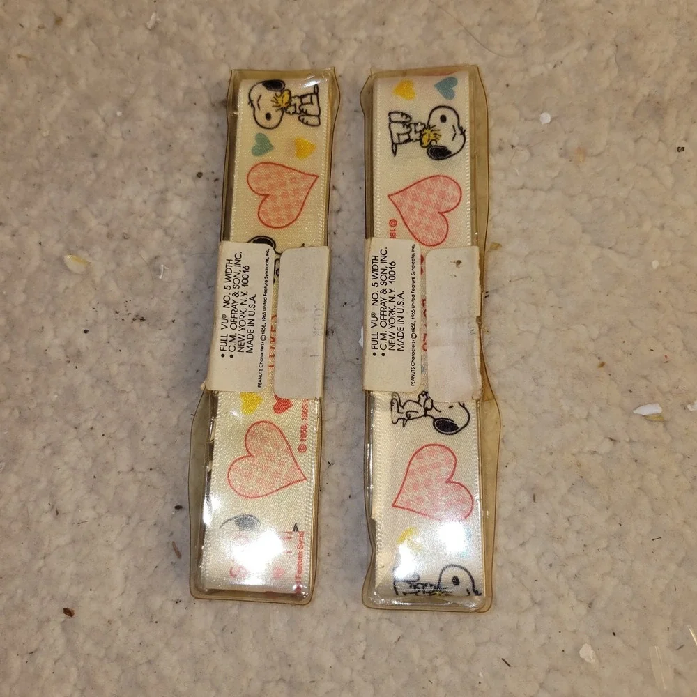 Vintage Peanuts Snoopy Ribbon Lot Of 2 Offray 5 Ft Hearts‎ Craft 1988 USA